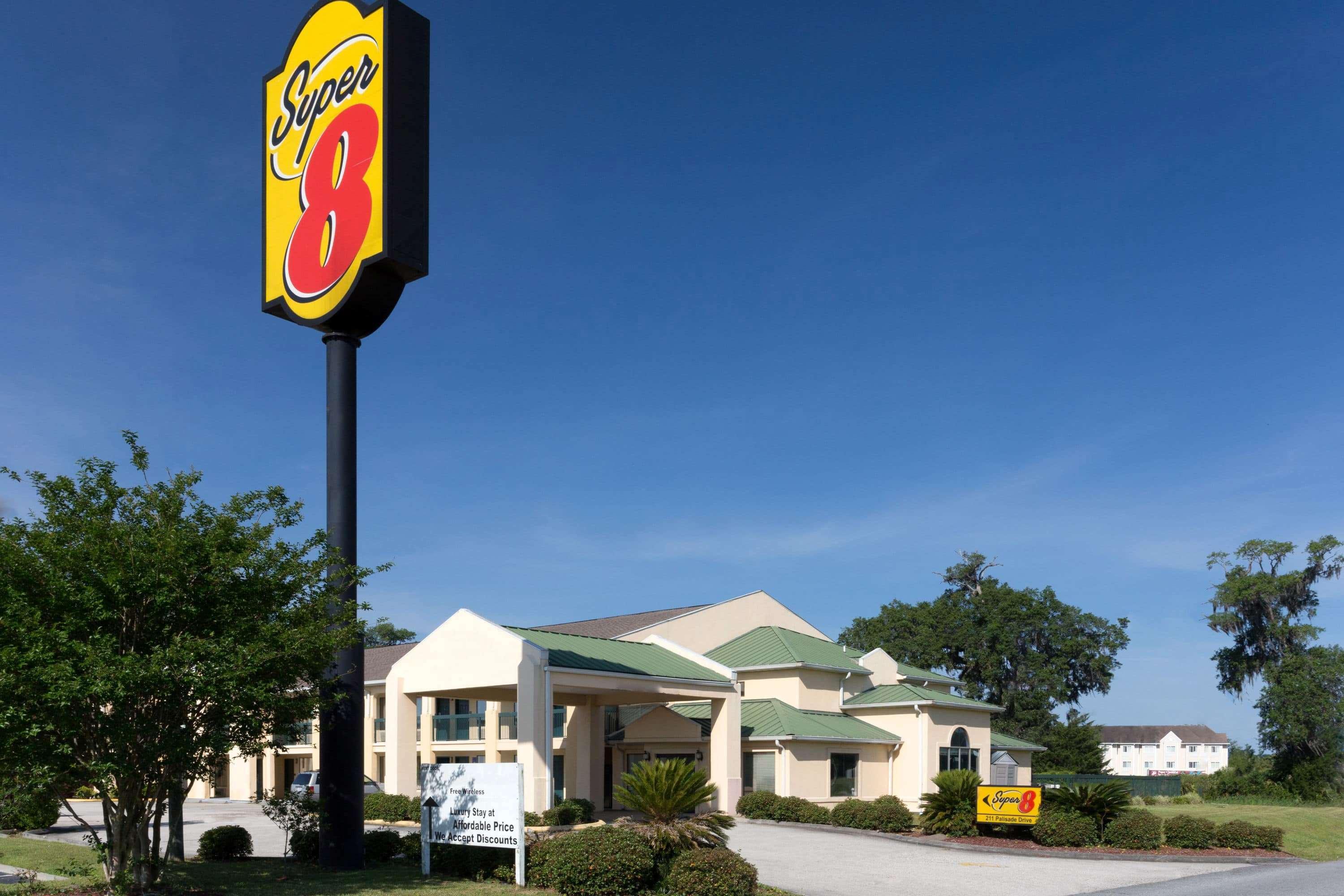 Super 8 By Wyndham Brunswick South I-95 Motel Luaran gambar